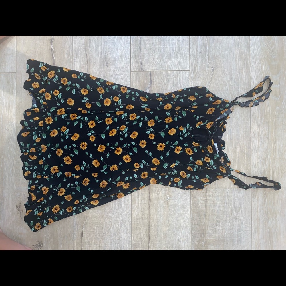 Wild honey sunflower dress size large